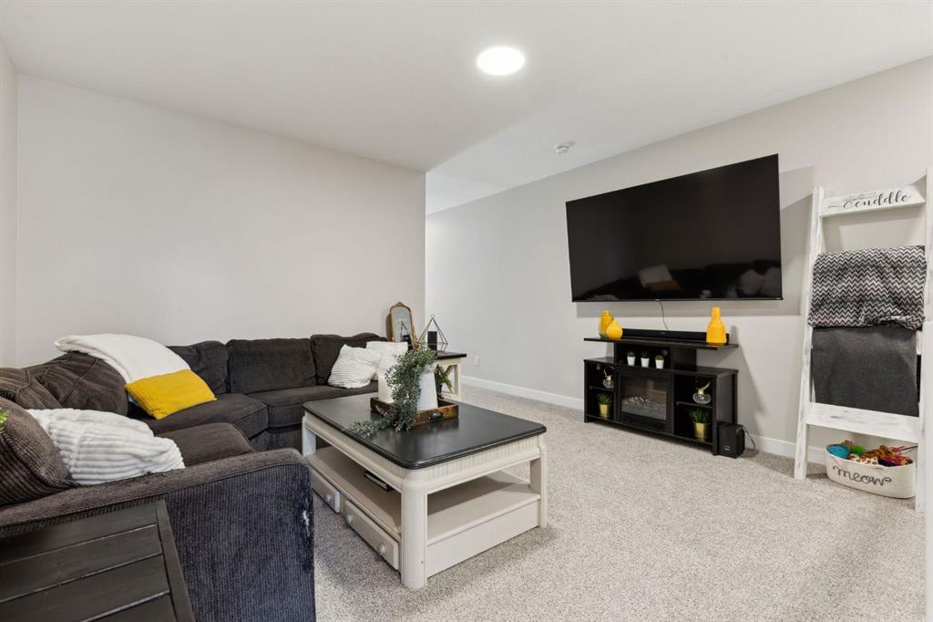 62 Setonstone Passage Property Photo 28