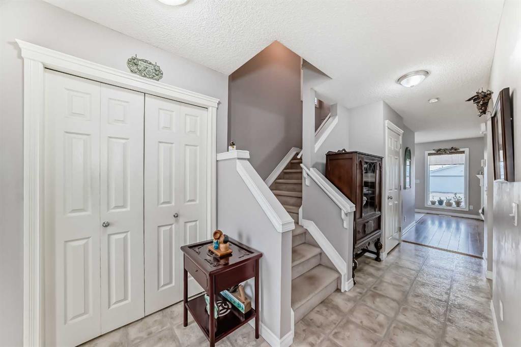 369 Taradale Drive Property Photo 1