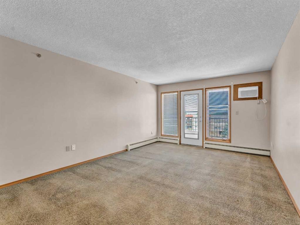 3021 13 Avenue 421 Property Photo 9