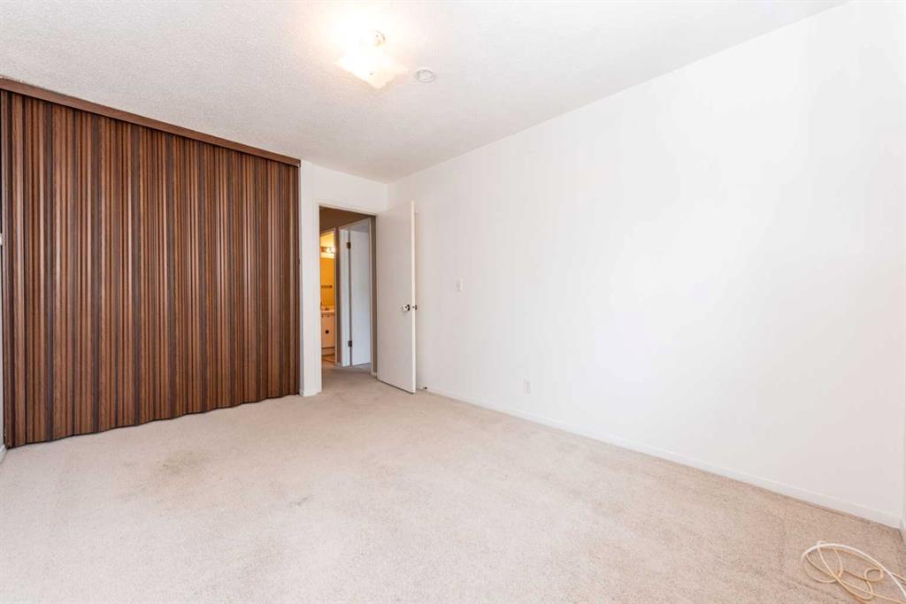 4940 39 Avenue 80 Property Photo 17