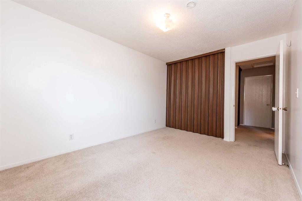 4940 39 Avenue 80 Property Photo 18