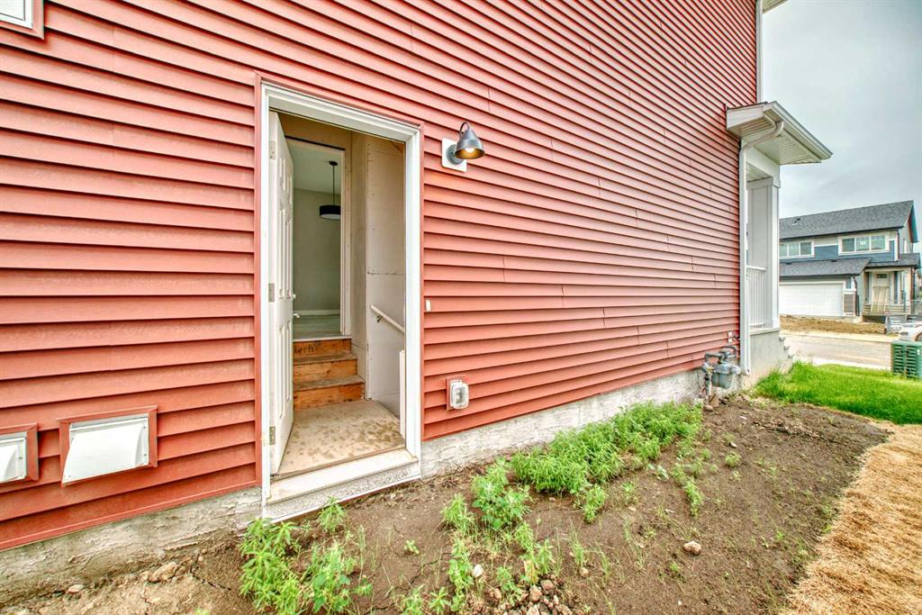 548 Chelsea Gardens Property Photo 32