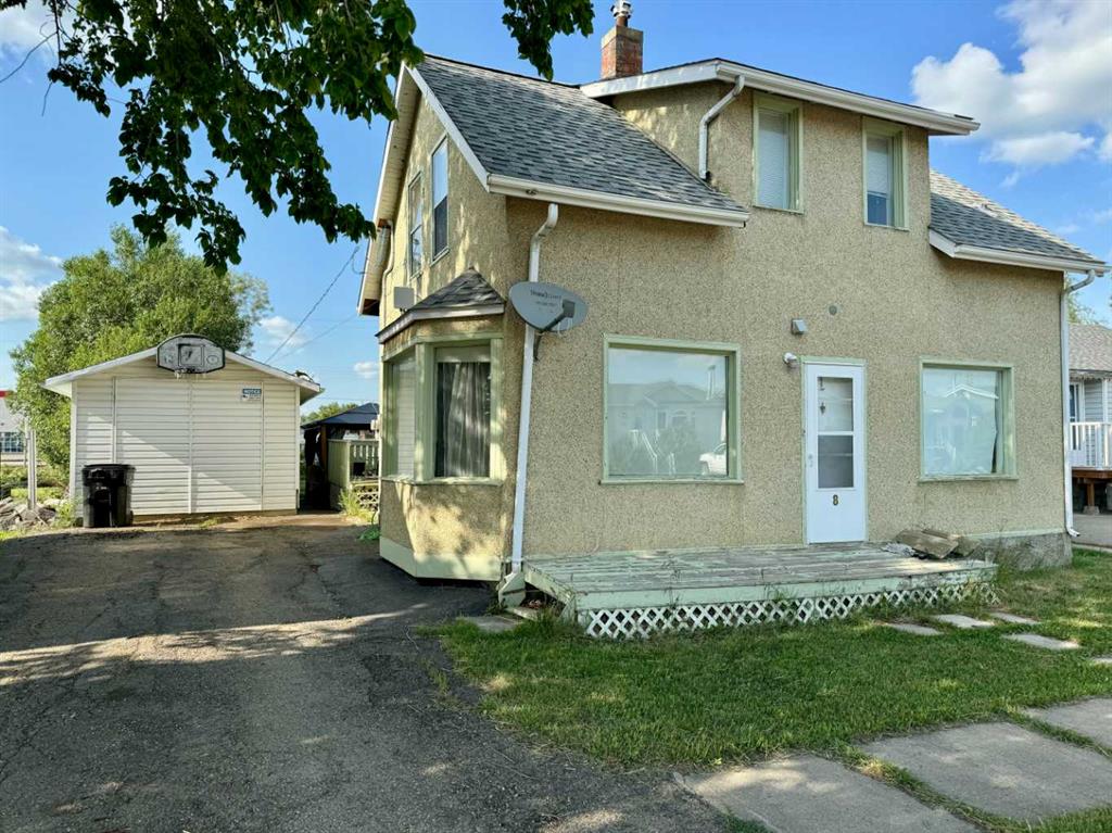 008 3rd Avenue S.e. Property Photo 1