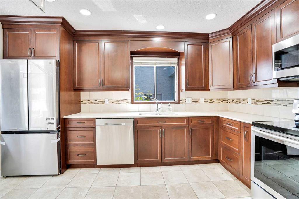 28 Del Monica Place Property Photo 10