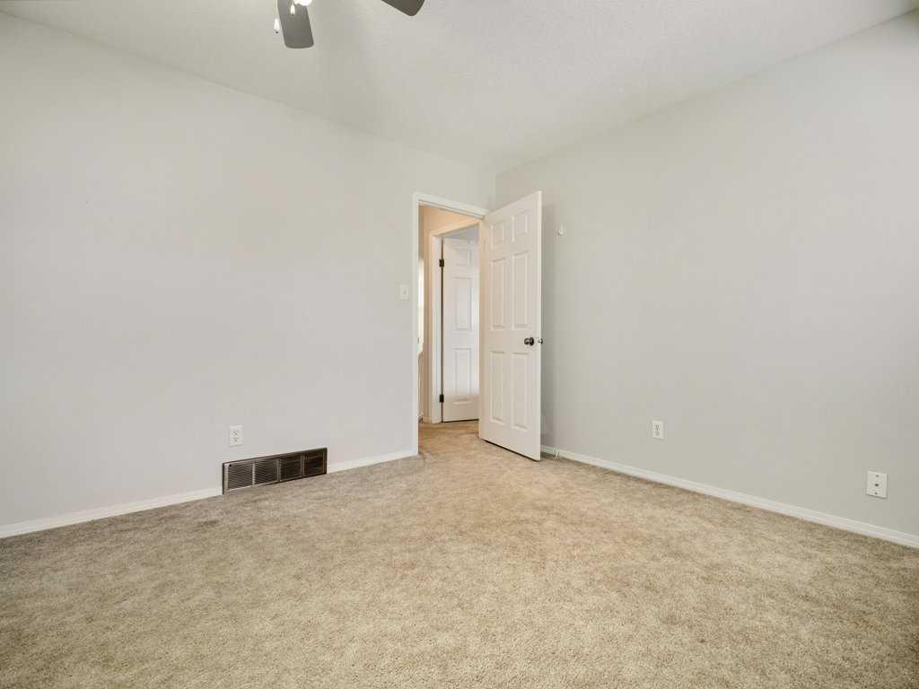 15 Dakota Road Property Photo 20
