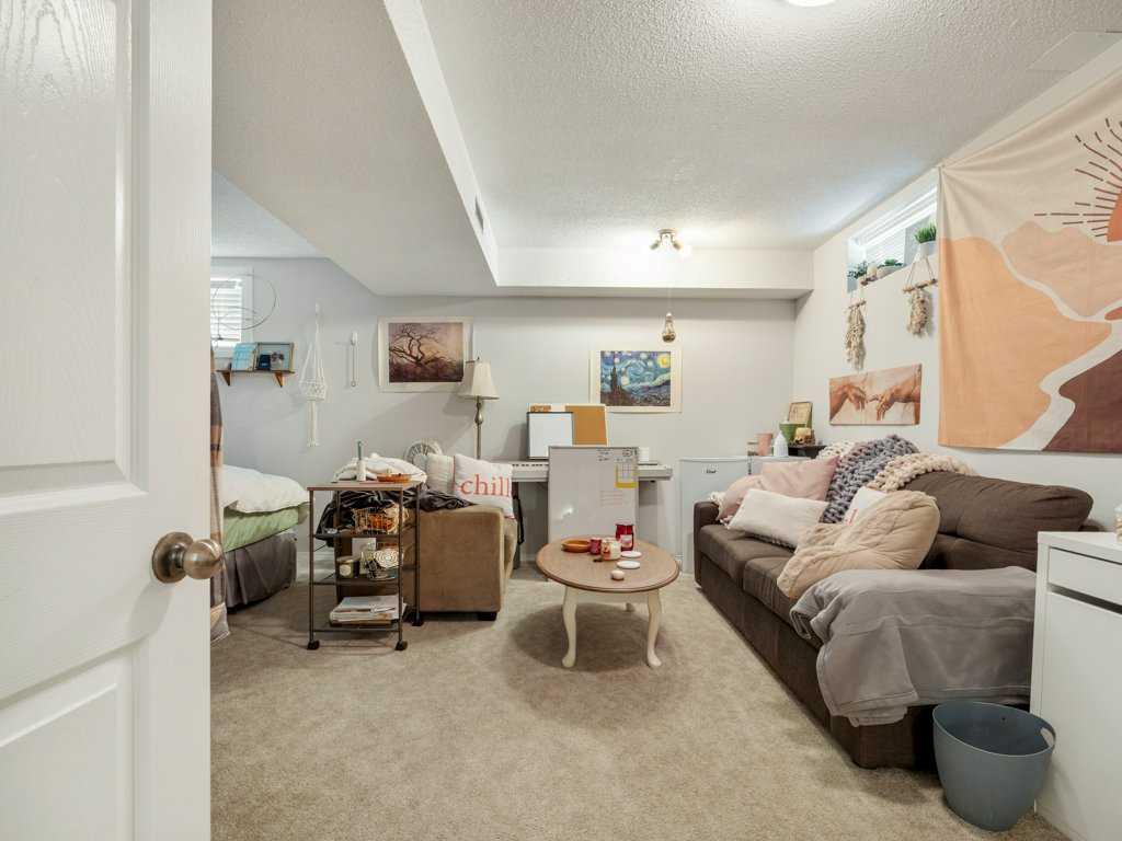 15 Dakota Road Property Photo 32