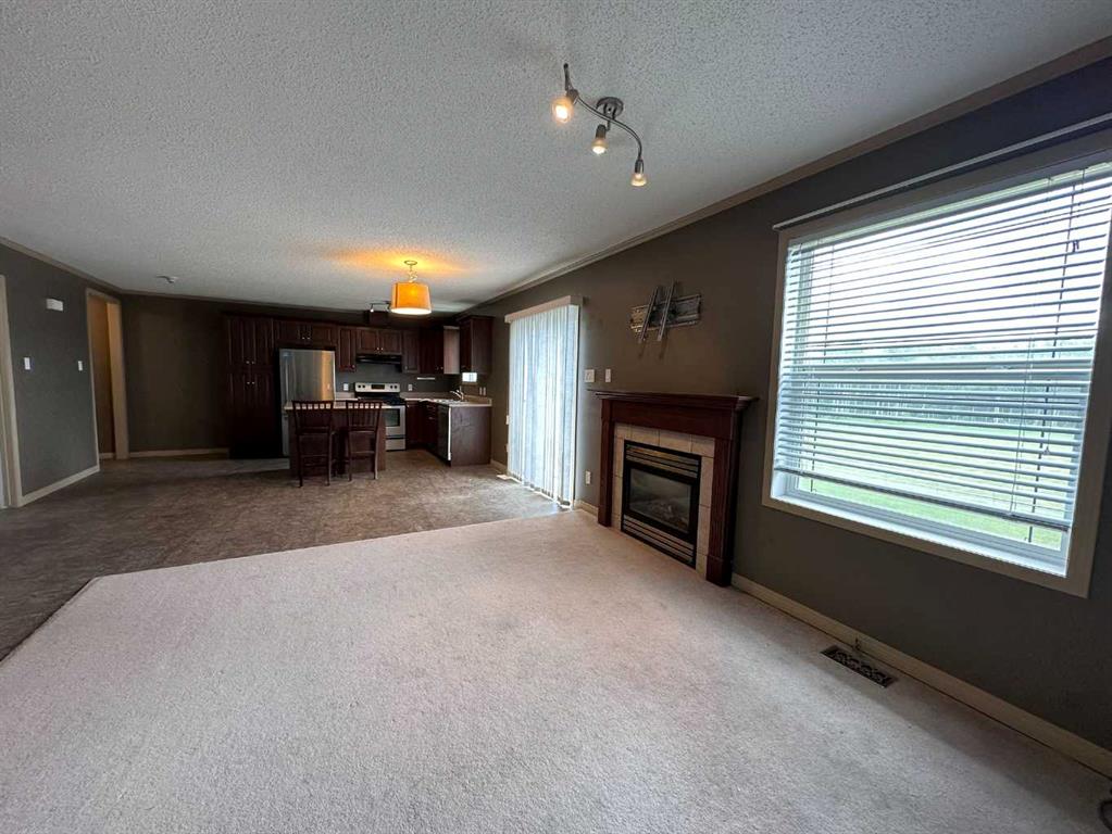 502 1 Street 303 Property Photo 6