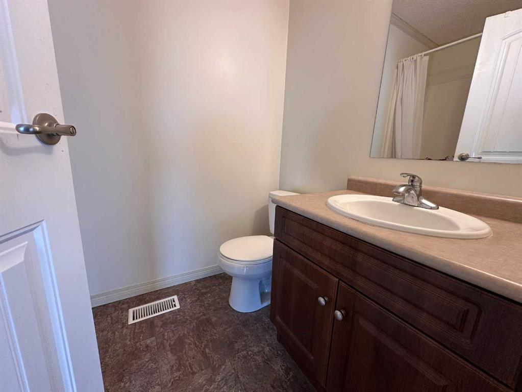 502 1 Street 303 Property Photo 10