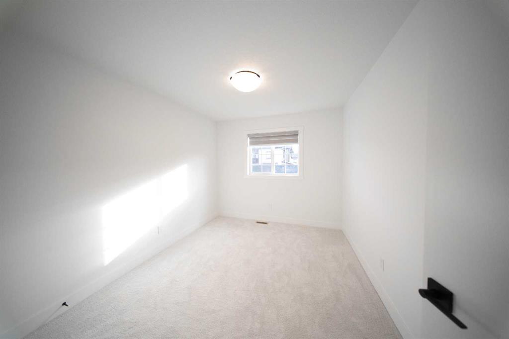 55 Baysprings Terrace Property Photo 14