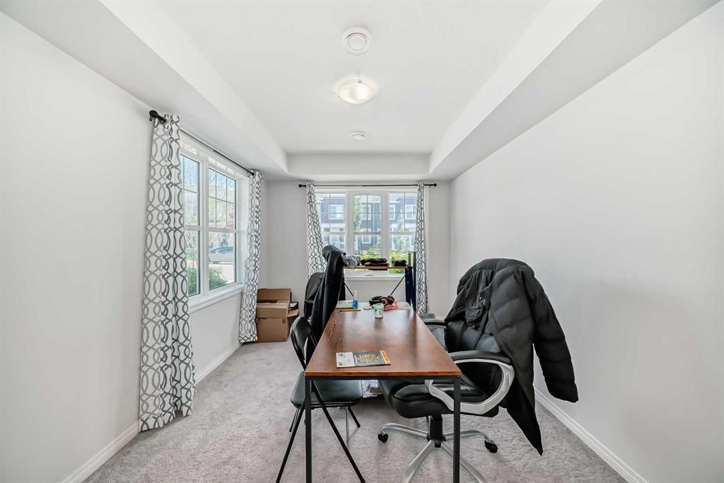 81 Cityscape Row Property Photo 6