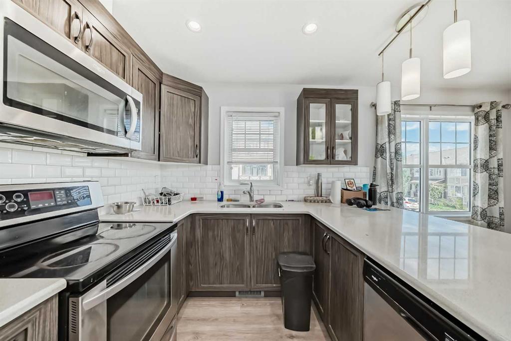 81 Cityscape Row Property Photo 8