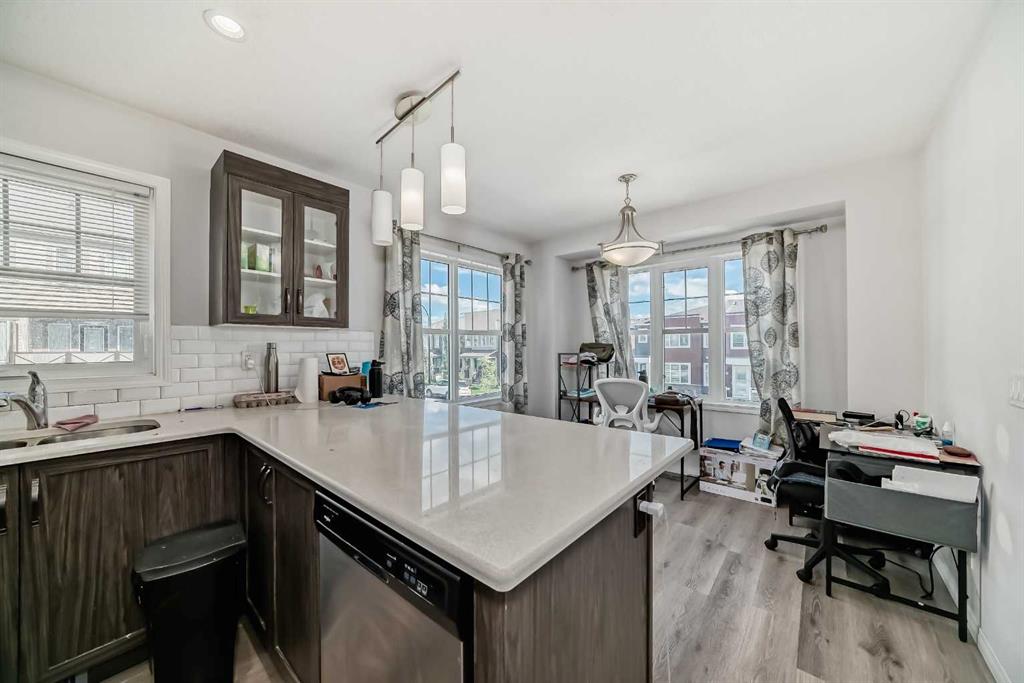 81 Cityscape Row Property Photo 9