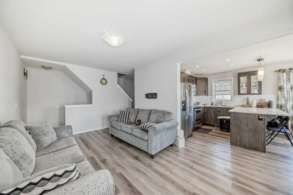 81 Cityscape Row Property Photo 18
