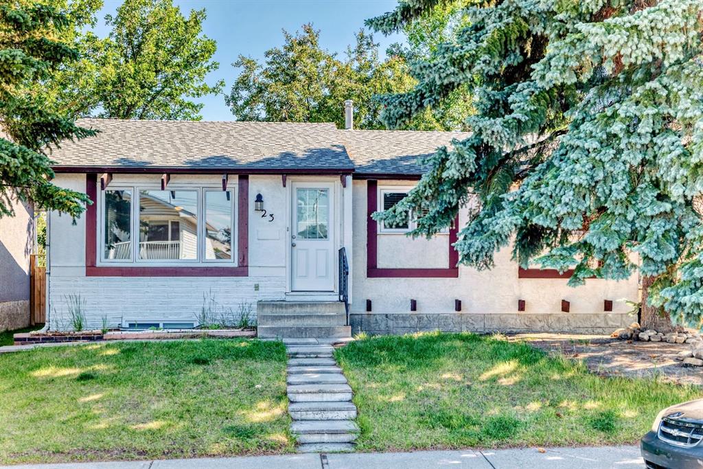 23 Marbank Way Property Photo 2