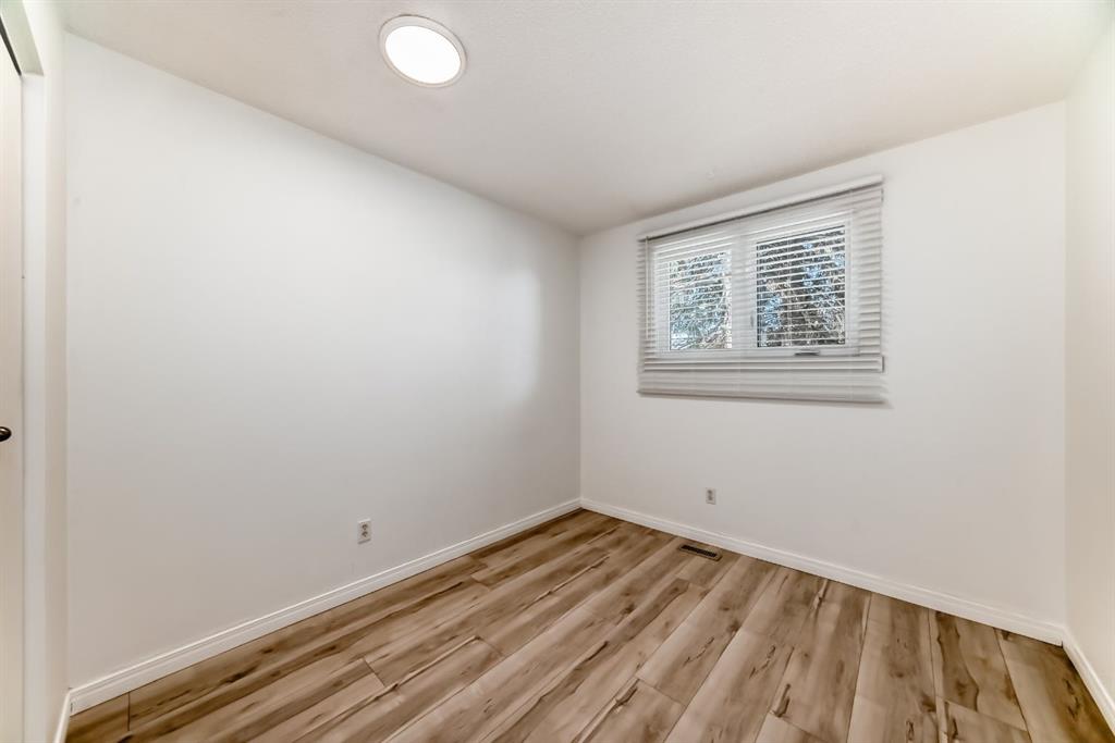 23 Marbank Way Property Photo 18