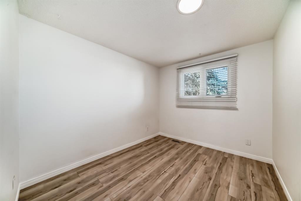 23 Marbank Way Property Photo 22