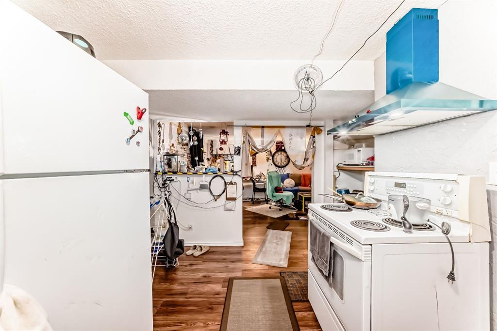 23 Marbank Way Property Photo 30