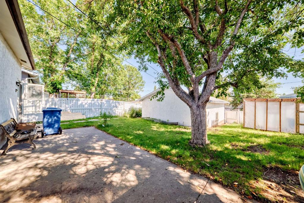 23 Marbank Way Property Photo 44