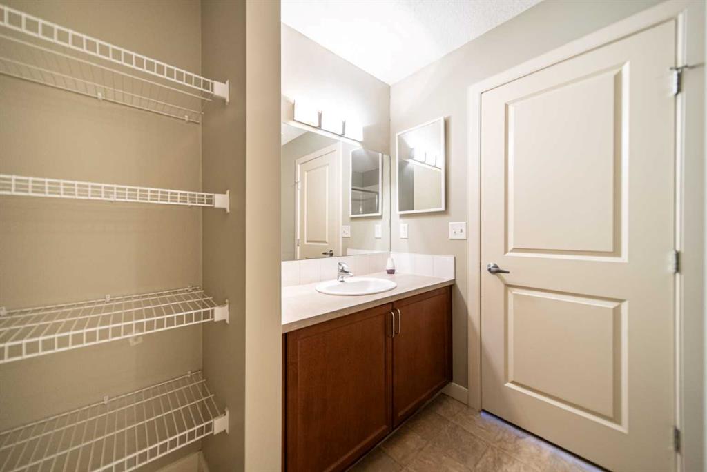 156 Country Village Circle 114 Property Photo 15