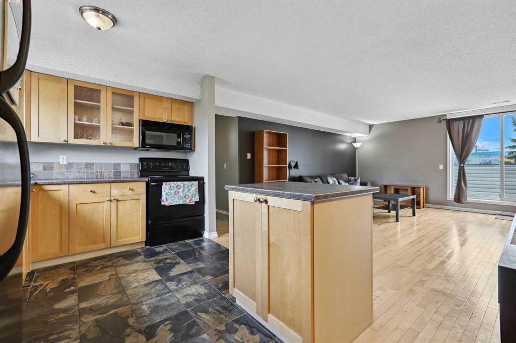 1540 29 Street 908 Property Photo 11