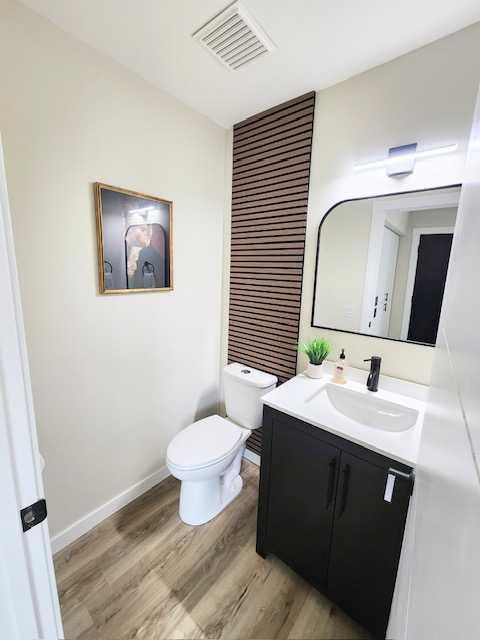 468 Cannington Close Property Photo 13
