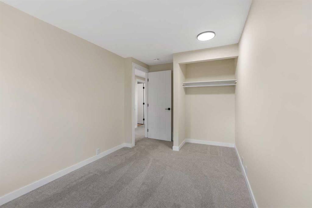 468 Cannington Close Property Photo 27