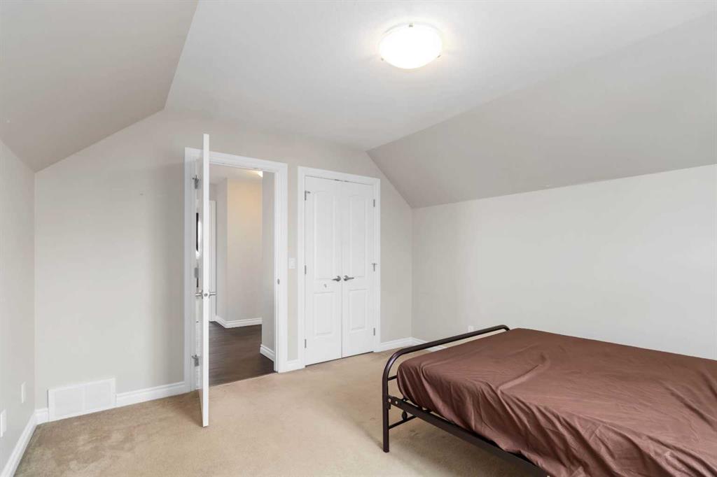 240 Comeau Crescent Property Photo 23