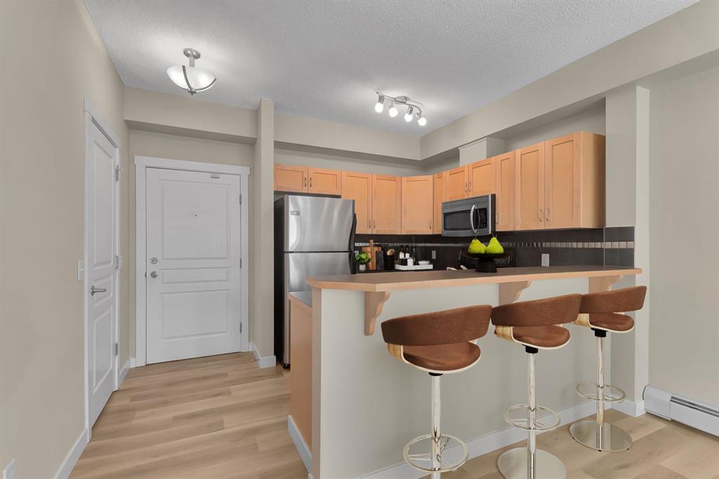211 Aspen Stone Boulevard 2107 Property Photo 4