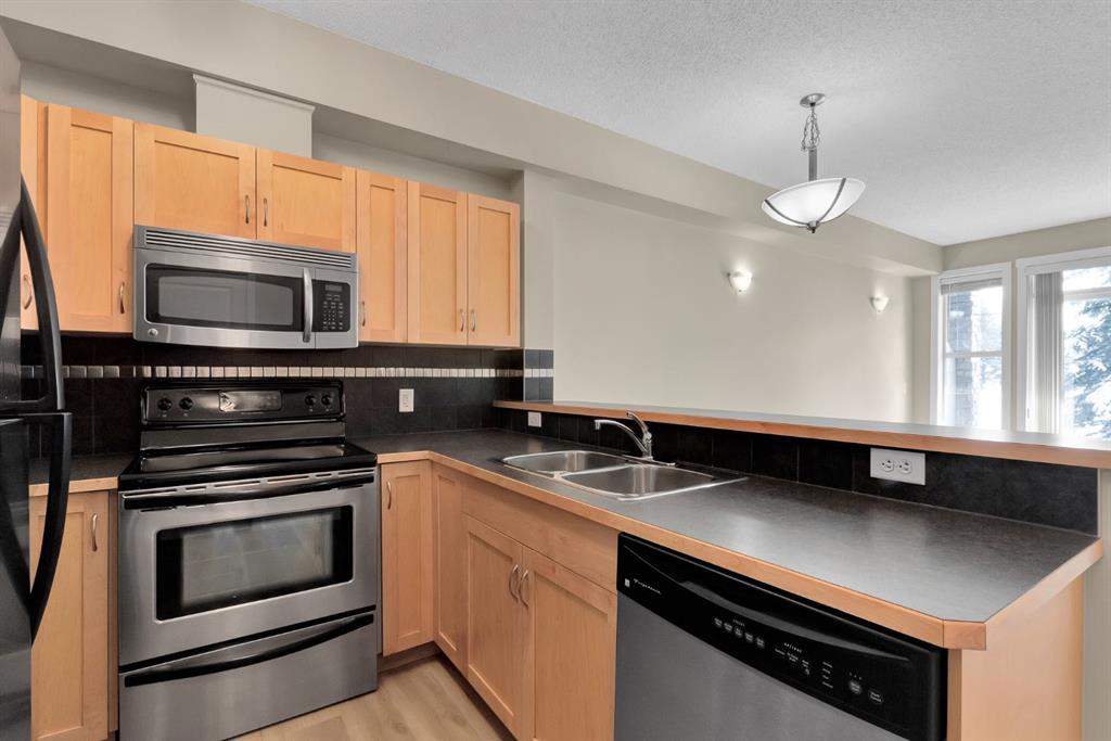 211 Aspen Stone Boulevard 2107 Property Photo 6