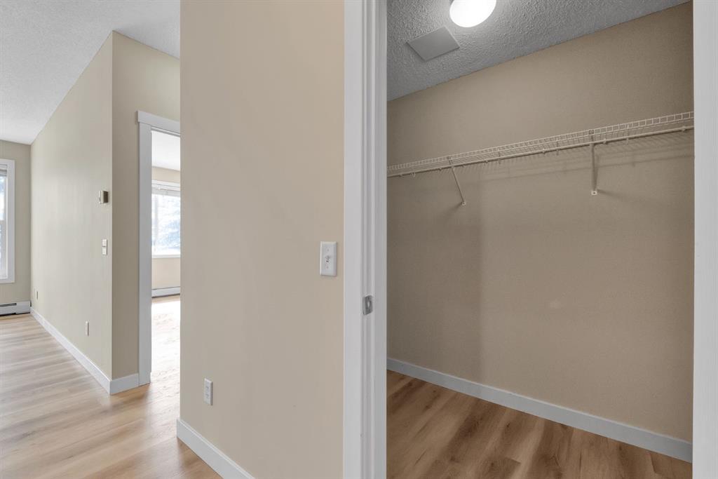 211 Aspen Stone Boulevard 2107 Property Photo 20