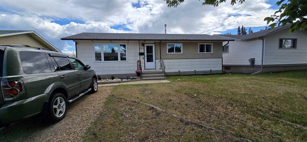 9213 108 Avenue Property Photo 1