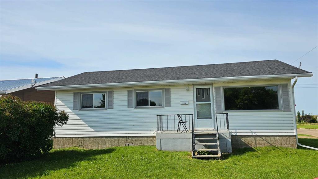 5226 Victoria Avenue Property Photo 1