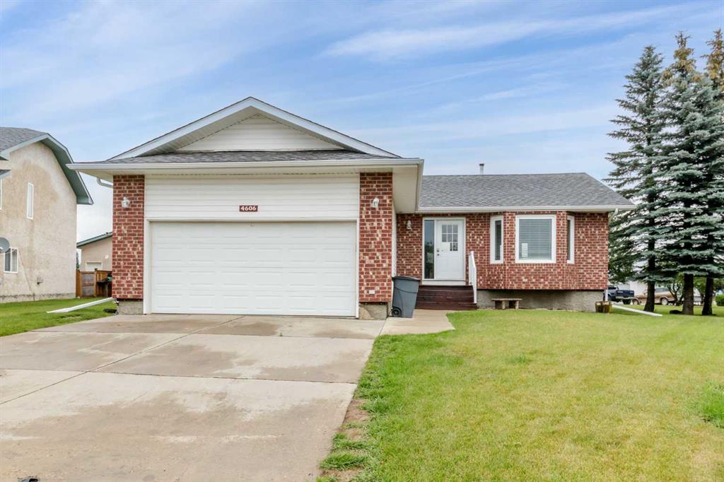 4606 57 Avenue Property Photo 1