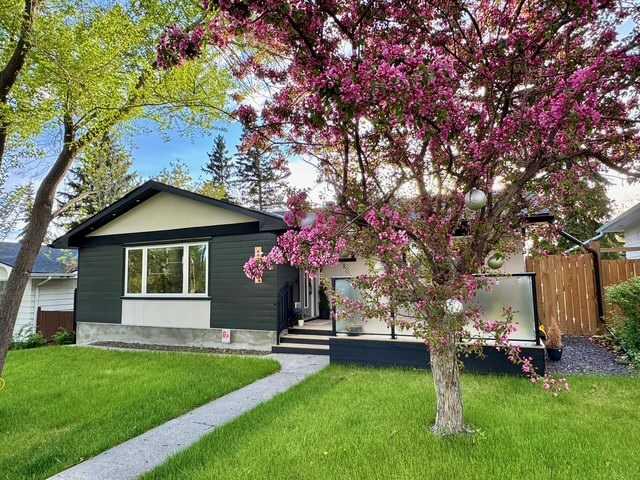 4719 Charleswood Drive Property Photo 1