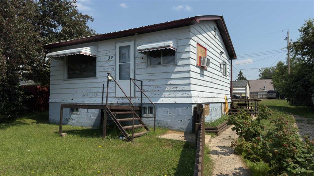 39 Rydberg Street Property Photo 1