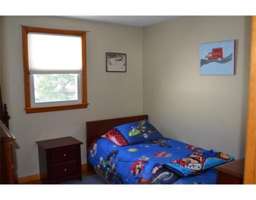 2 Leominster Rd Property Photo 5