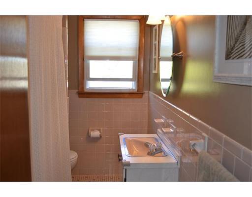 2 Leominster Rd Property Photo 7