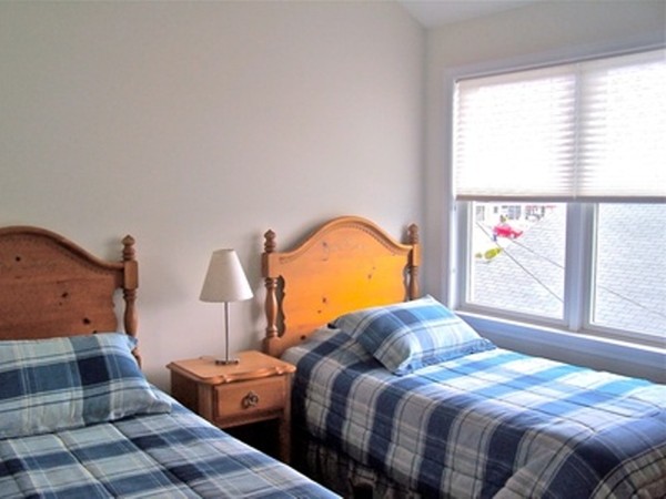 376 Ocean Blvd Property Photo 4