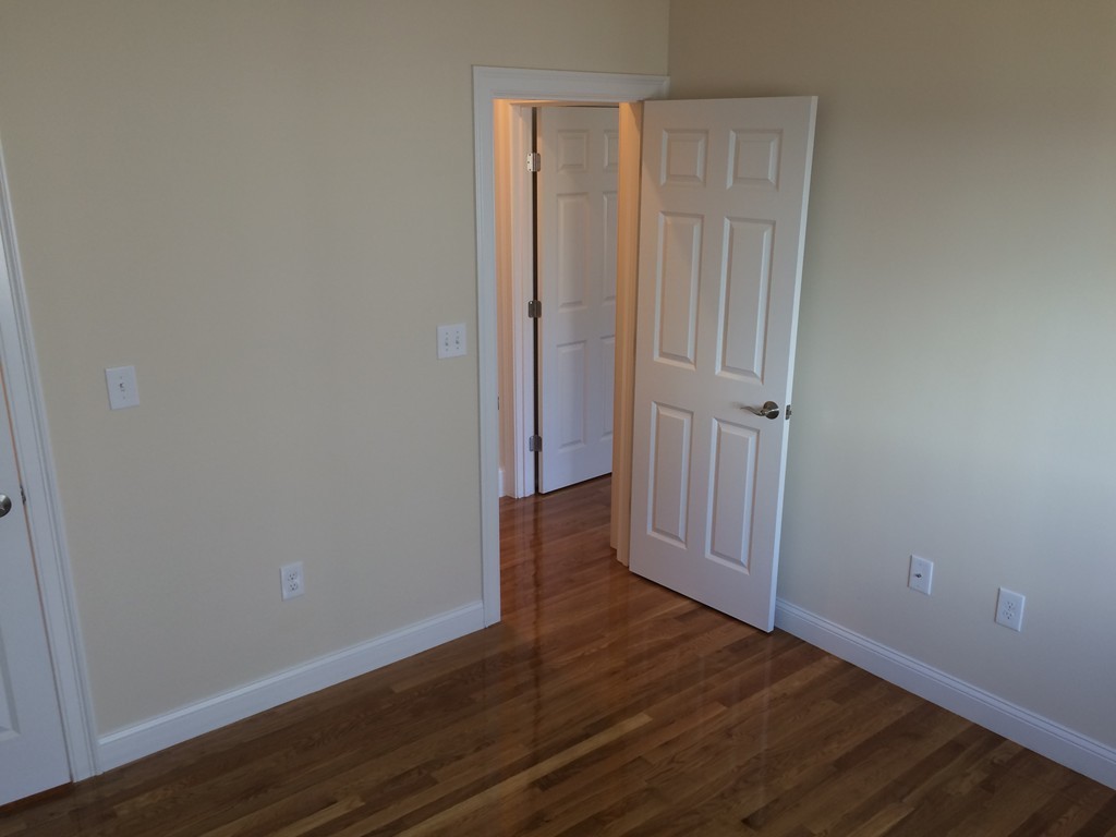 379 Maverick # 1 Property Photo 18