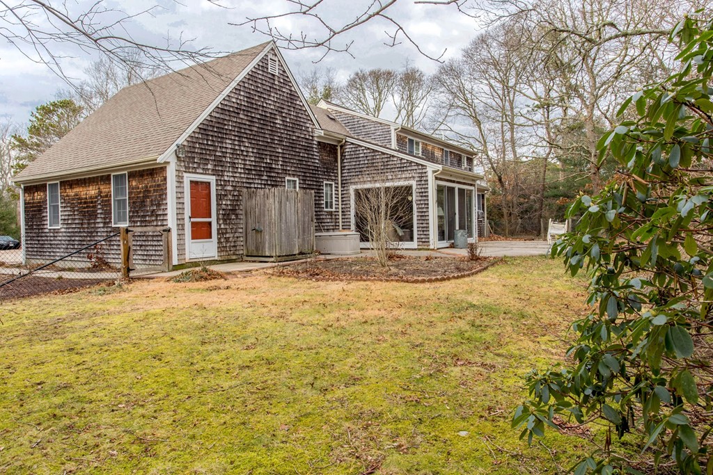 19 Deacon Joseph Lane Property Photo 7