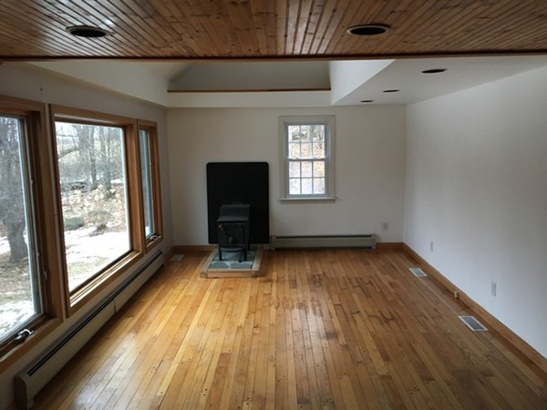 4 Bryan Rd. Property Photo 13