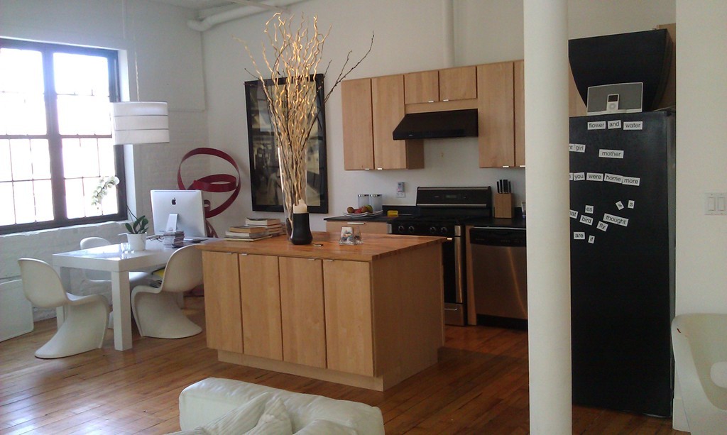 10 Williams St # 24 Property Photo 2