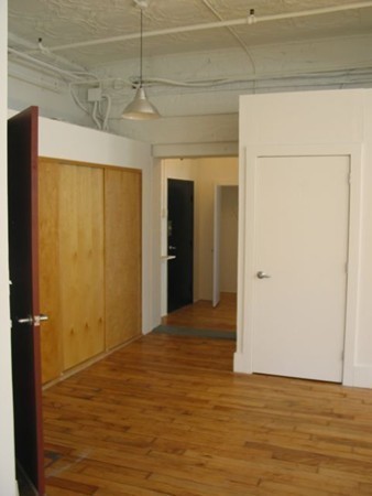 10 Williams St # 24 Property Photo 8