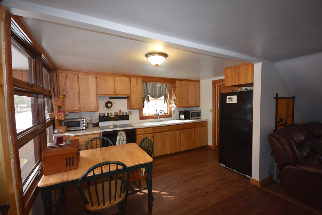 54 Porter Hill Rd Property Photo 8