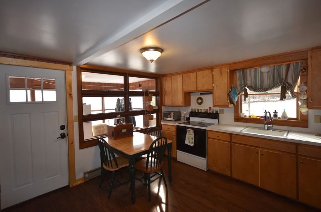 54 Porter Hill Rd Property Photo 9