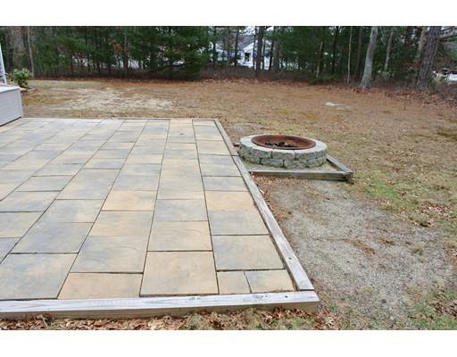 54 Sassacus Rd Property Photo 5