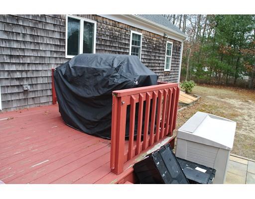 54 Sassacus Rd Property Photo 6