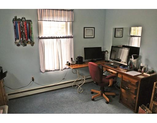 54 Sassacus Rd Property Photo 14