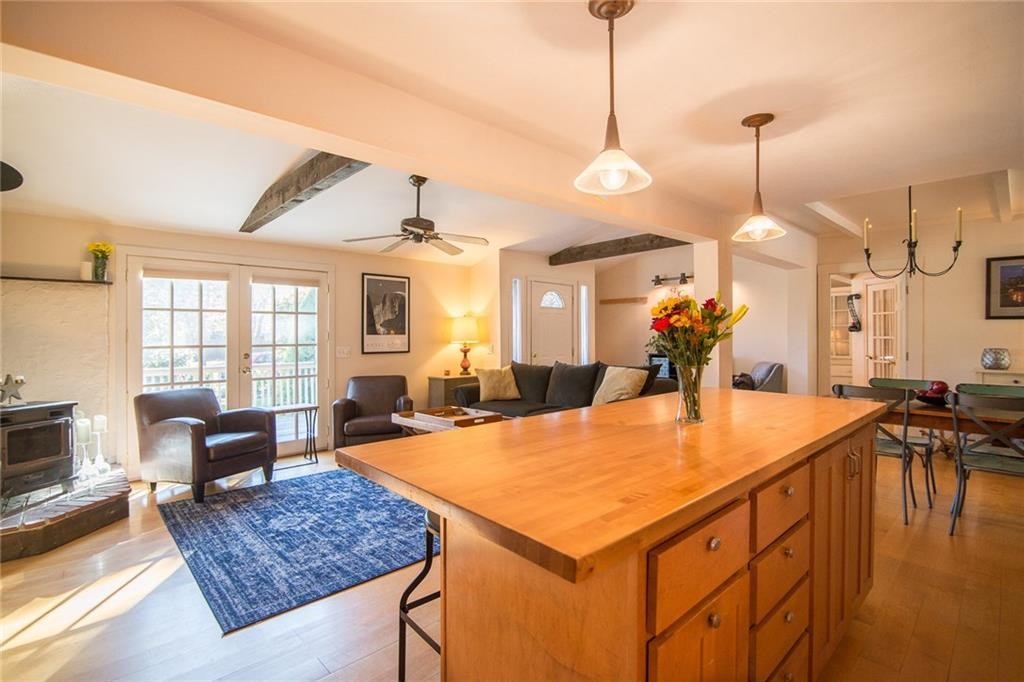 20 Burr Avenue Property Photo 10