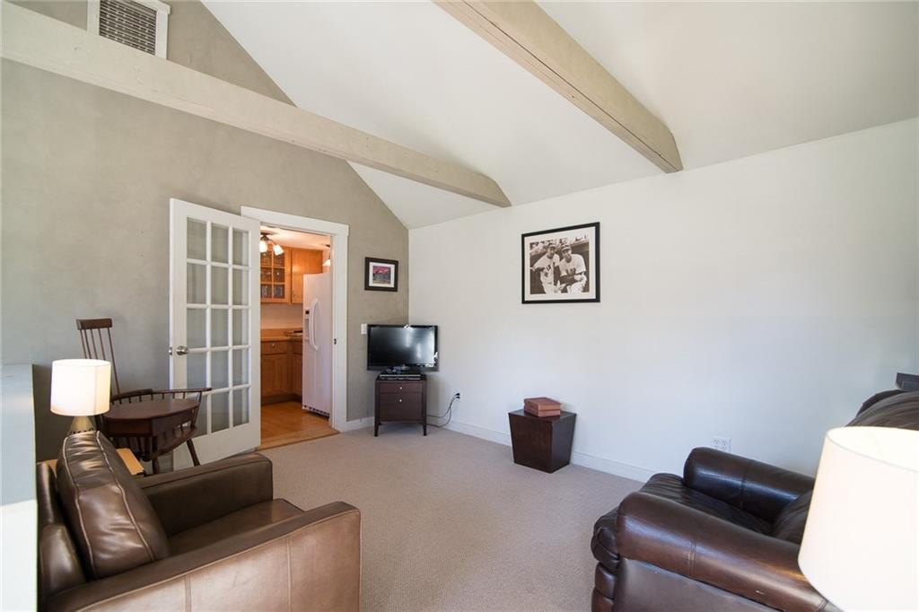 20 Burr Avenue Property Photo 12